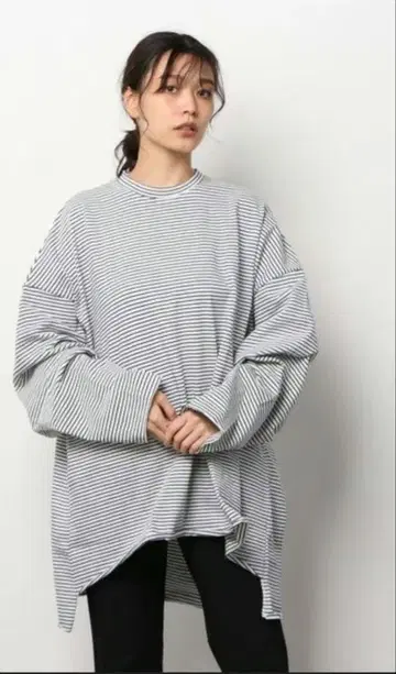 YACA 컷오프 오버 사이즈 롱 T셔츠
