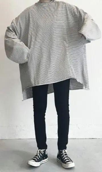 YACA 컷오프 오버 사이즈 롱 T셔츠