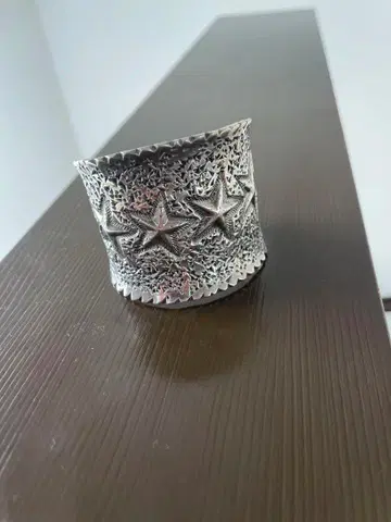 레어 코디 썬더슨 뱅글