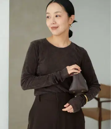 Plage 플라주 Flocky mesh 롱 T