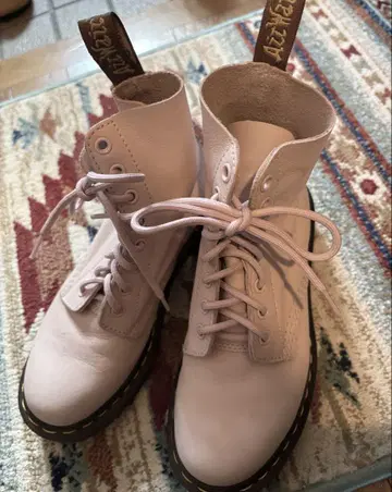 [ 레어 ] 닥터마틴 8홀 핑크