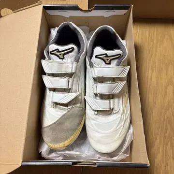 Mizuno 화이트 스파이크 벨크로
