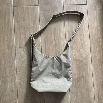 BAGGU NYLON SLING SMALL