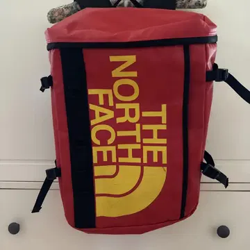 THE NORTH FACE 퓨즈 박스 백팩 빨간색