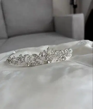 웨딩 티아라
