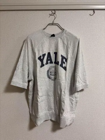 Yale 그레이 반팔 T셔츠 L 사이즈