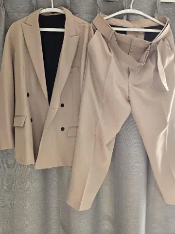 GU 더블 브레스트 수트 세트