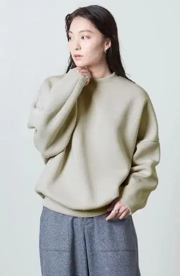 MARW 유나이티드 애로우즈 크루넥 종이상자 풀오버