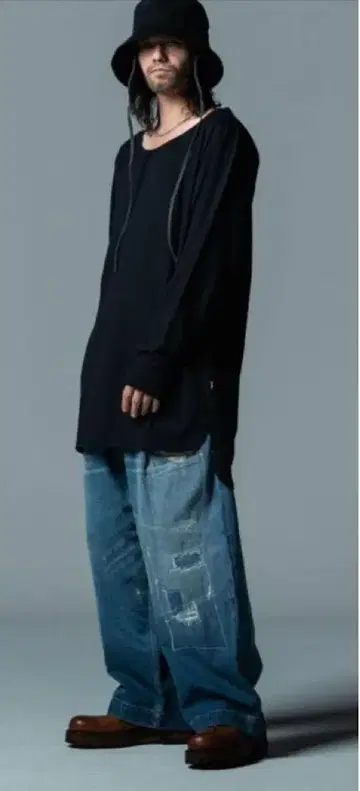 glamb 그램 Deformed CS 디폼컷소