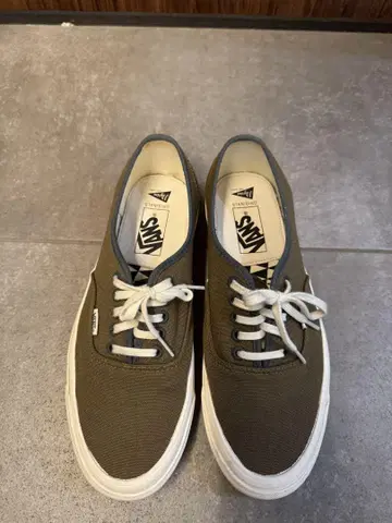 VANS 오센틱 9 1/2 Pilgrim Surf Supply