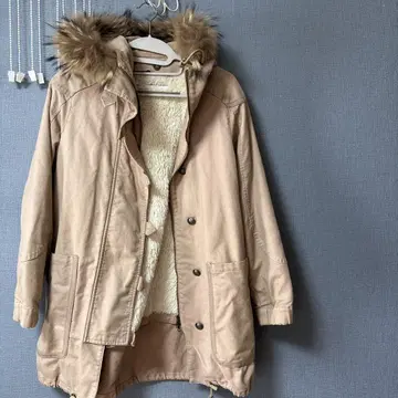 TSUMORI CHISATO 베이지 모즈 코트