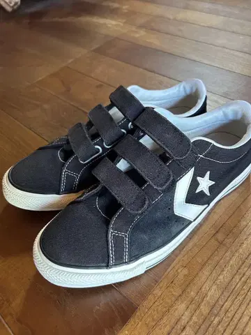 Converse 올스타 블랙 스니커즈 275
