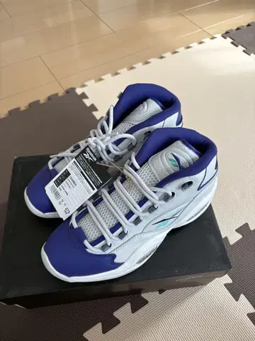 Reebok Question Mid