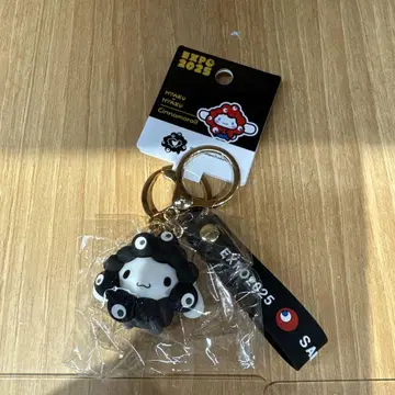 만박 산리오 블랙 미야쿠미야쿠 변신 키링 입체 마스코트 시나몬 롤