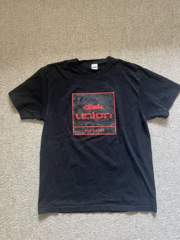 Distressed disk union T셔츠 블랙