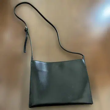 YAHKI 숄더백 블랙