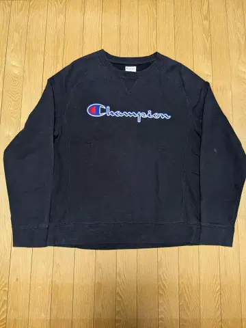 챔피온 리버스 위브풍 래글런 맨투맨 블랙