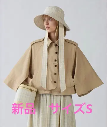 GU Rokh 숏 케이프 코트 베이지