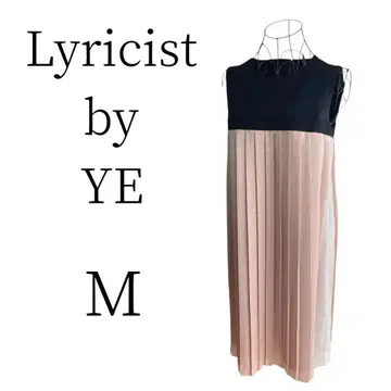 새상품급 Lyricist by YE 원피스 슬리브리스 플리츠