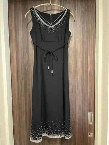 [ Sybilla ] 시빌라 슬리브리스 원피스 파티 드레스 M 블랙