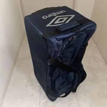 umbro 보스턴 백 네이비