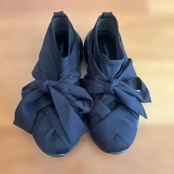sesto 블랙 신발