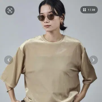 트리아세 벨로아 박스 T셔츠