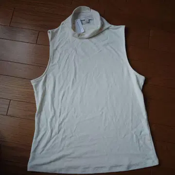 BANANA REPUBLIC 아이보리 슬리브리스 L