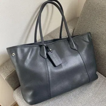 BARNEYS NEWYORK 스테디셀러 가죽 토트백