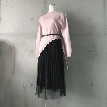 택 포함 새상품 스캘럽 샤샤 스커트 셋업 벨트 포함