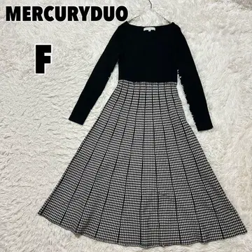 MERCURYDUO 머큐리 듀오 자카드 플레어 니트 원피스