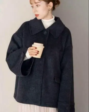 새상품급 hinari 빅 칼라 미들 코트