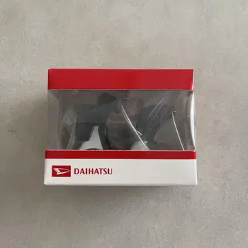 DAIHATSU e-Sneaker 미니카 이스니커즈