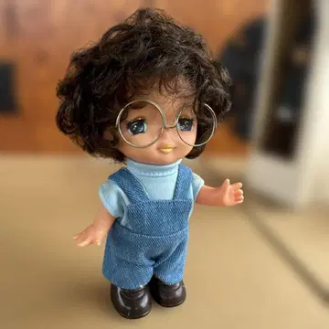 쇼와 레트로 컬한 머리의 데님 오버롤 인형