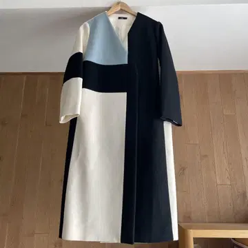 M Fil 엠필 몬드리안 코트