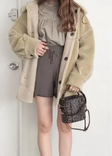Heather 리버서블 보아 코트 베이지