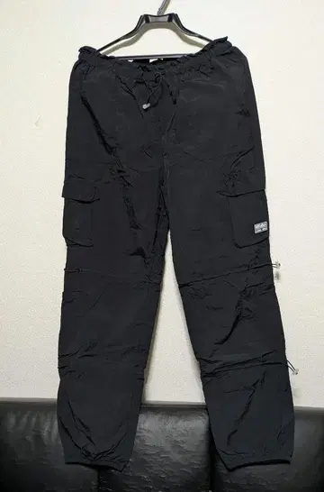 정품 ZUMBA 블랙 카고 팬츠 74~88cm M 사이즈