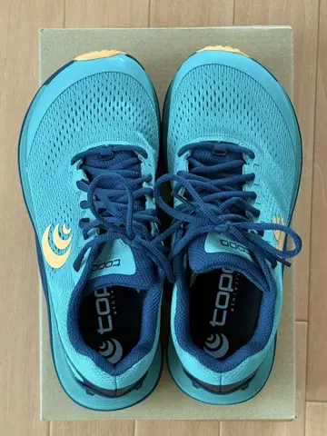 Topo Athletic ULTRAVENTURE3 6.5USA/23cm