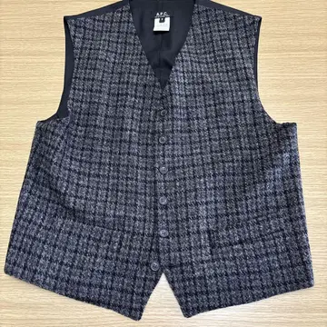 90s 일본 입점 초기 APC 울 베스트 MADE IN FRANCE