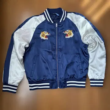 네이비/화이트 스카잔 Japan