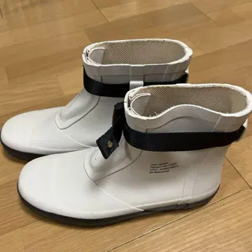 MOONSTAR 810s MARKE