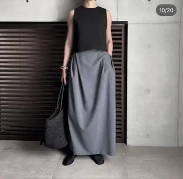LOHEN 로헨 NARROW SKIRT 내로우 스커트