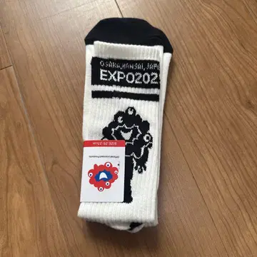 회장 한정 EXPO2025 미야쿠미야쿠 삭스 25-27cm