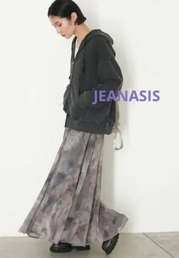 JEANASIS 뉴앙스 프린트 플레어 스커트