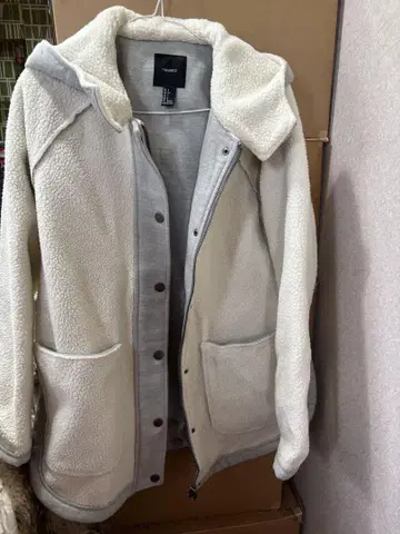 FOREVER21 플리스 자켓 L 사이즈 화이트 그레이