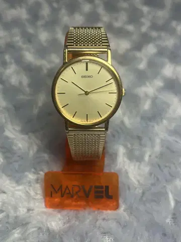 1990년 빈티지 SEIKO 골드 아날로그 손목시계
