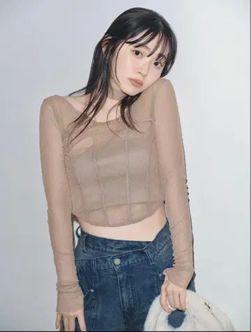 SNIDEL 코르셋 디자인 컷 상의