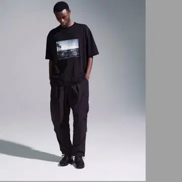 NUMERALS Photography T-shirt [beach]
