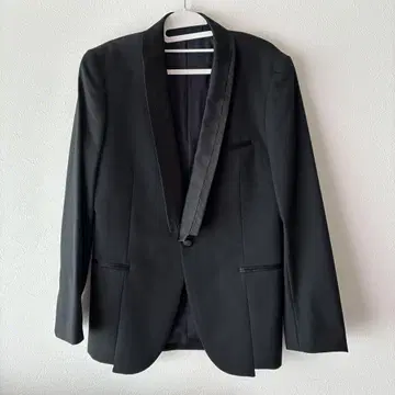 블랙 테일러드 자켓