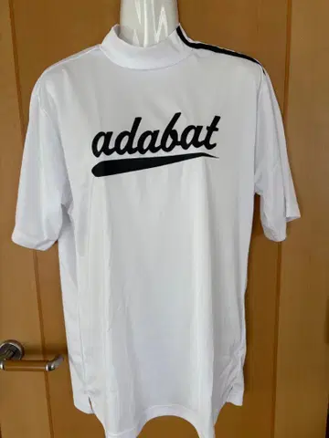 미사용 새상품 adabat 모크넥 셔츠 L 사이즈 화이트